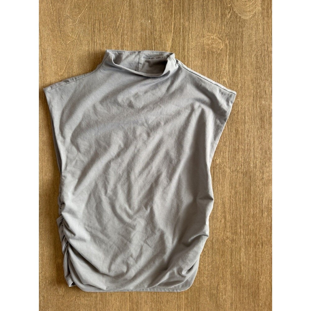 Abercrombie & Fitch Women’s Medium Gray Dolman Sleeve Relaxed Top